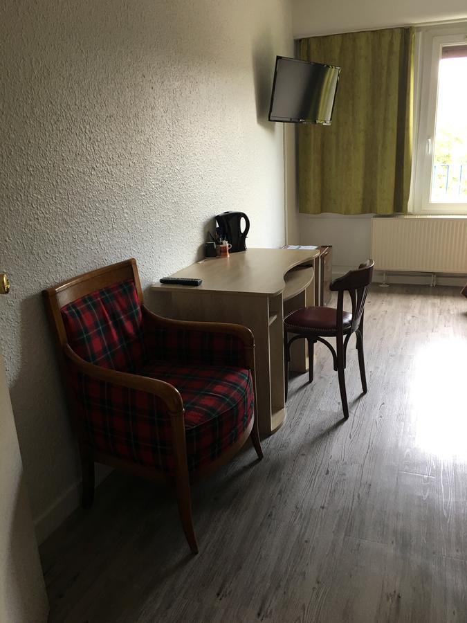 Firmhotel Le 37 Firminy Zewnętrze zdjęcie