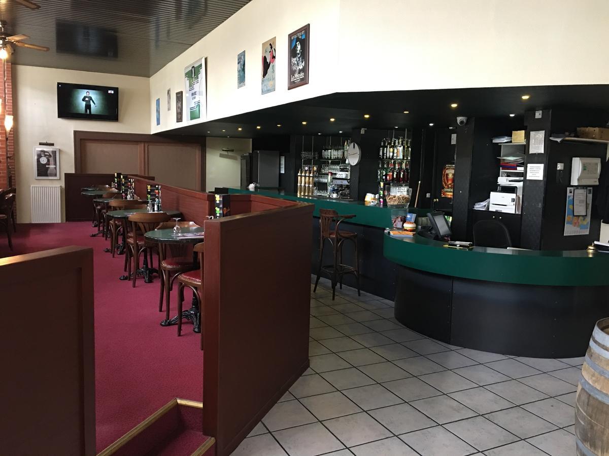 Firmhotel Le 37 Firminy Zewnętrze zdjęcie